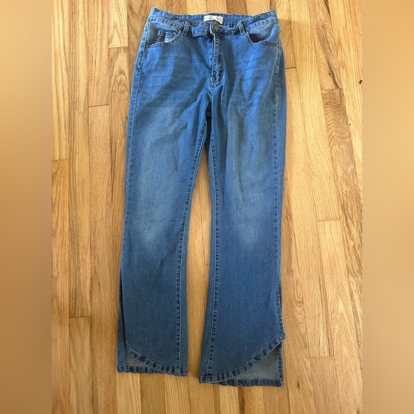 C&V Chelsea and Violet open slit boot cut cropped jeans size 30 - Picture 1 of 6